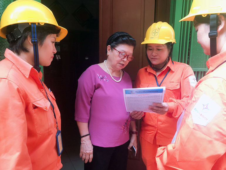 Tổng số tiền miễn, giảm giá điện sinh hoạt cho người dân, hỗ trợ tiền điện cho các bệnh viện, cơ sở lưu trú, khách sạn tham gia chống dịch COVID-19 lên tới 10.974 tỷ đồng.