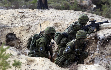 Cuộc tập trận tại Estonia (Ảnh: Sputnik)