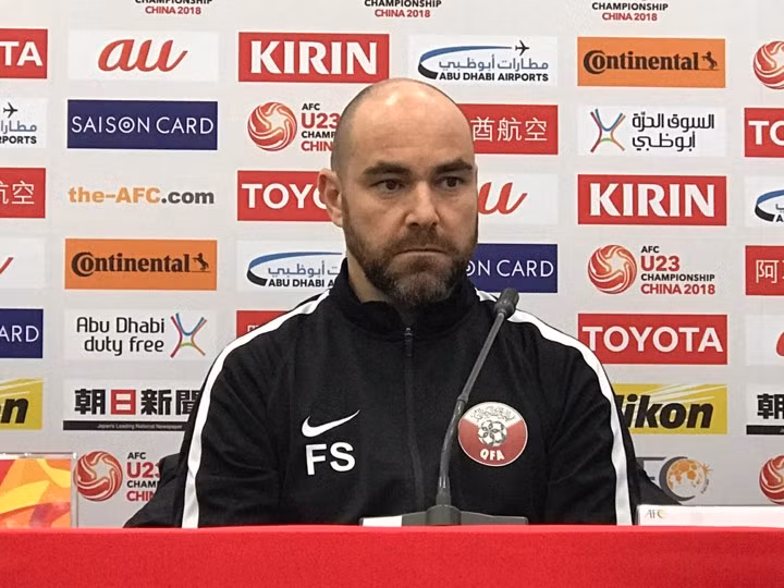 HLV Felix Sanchez của U23 Qatar