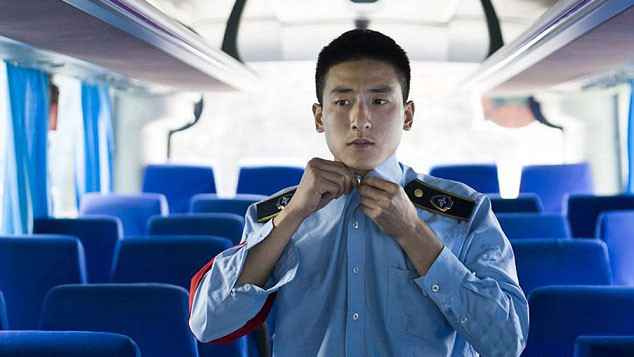 Anh Zhao Haonan nổi tiếng trên mạng vì quá đẹp trai