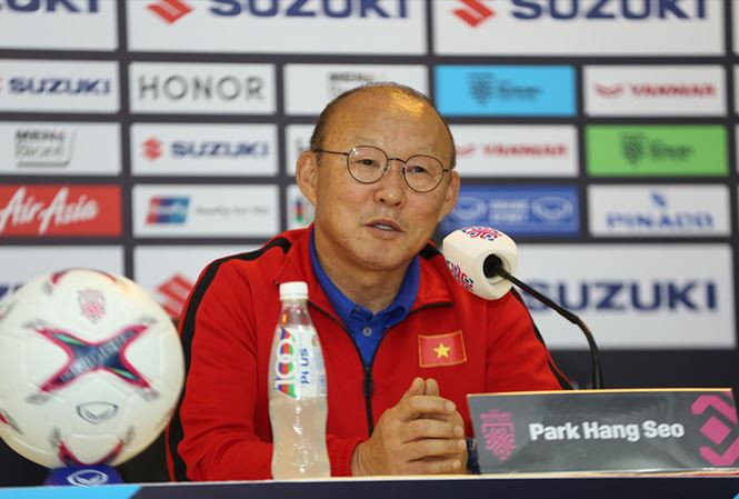 HLV Park Hang Seo nói gì về chức vô địch AFF Cup 2018?