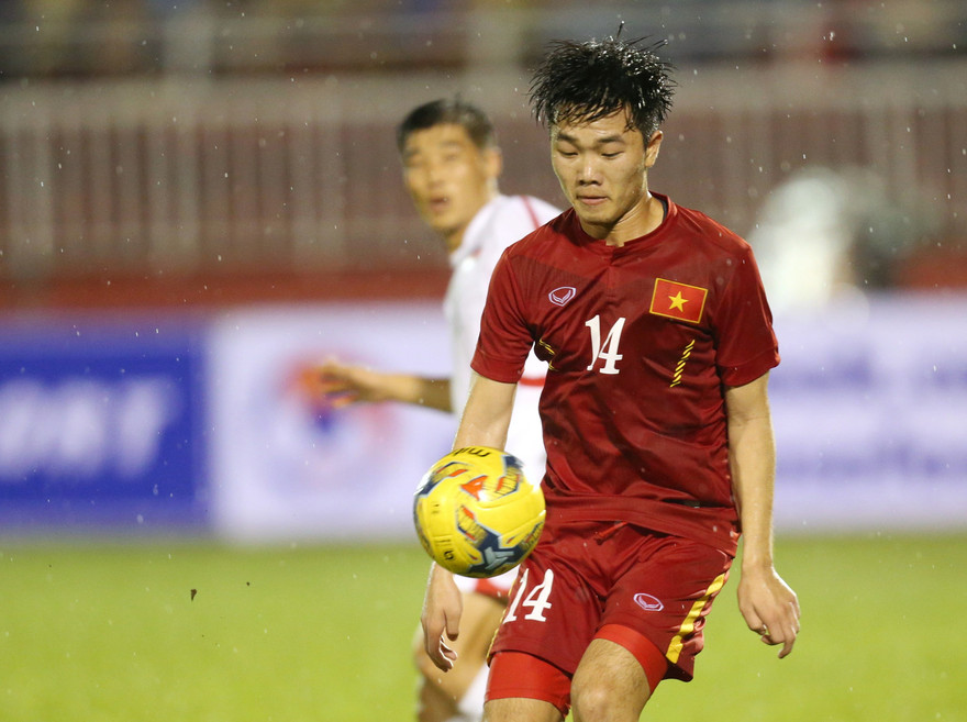 Tiền vệ Lương Xuân Trường.