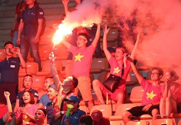 An ninh sân Mỹ Đình sẽ được kiểm soát gắt gao để chống pháo sáng. 