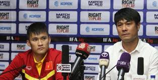 Tuyển Việt Nam loại 5 cầu thủ trước ngày lên đường dự AFF cup 2016.