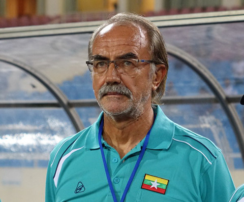 HLV trưởng tuyển Myanmar Gerd Zeise