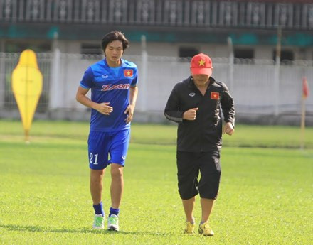 Tuấn Anh lỡ hẹn với AFF cup 2016.