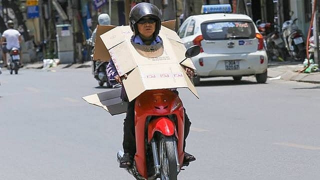 Lượng điện tiêu thụ tăng thêm những ngày nắng nóng gần bằng công suất của cả Nhà máy thuỷ điện Hoà Bình.