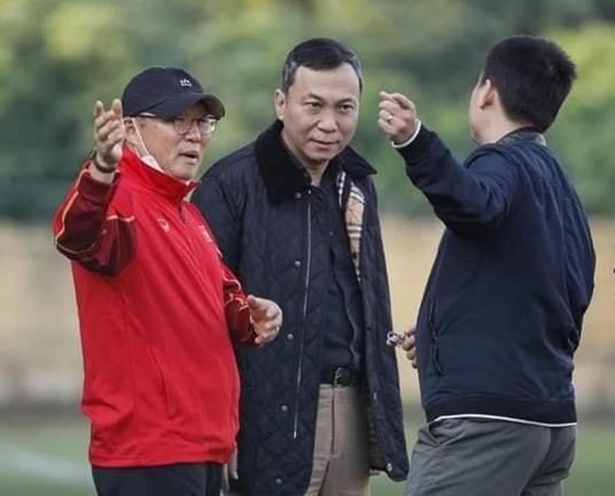 HLV Park Hang-seo đem lại nhiều thành công cho bóng đá Việt Nam và ngược lại, nhờ vậy ông cũng được đãi ngộ xứng đáng. (ảnh Anh Tuấn)