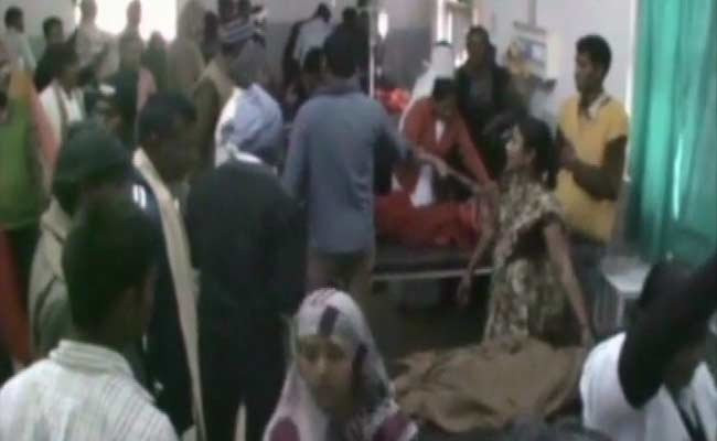 Các nạn nhân được đưa tới bệnh viện địa phương