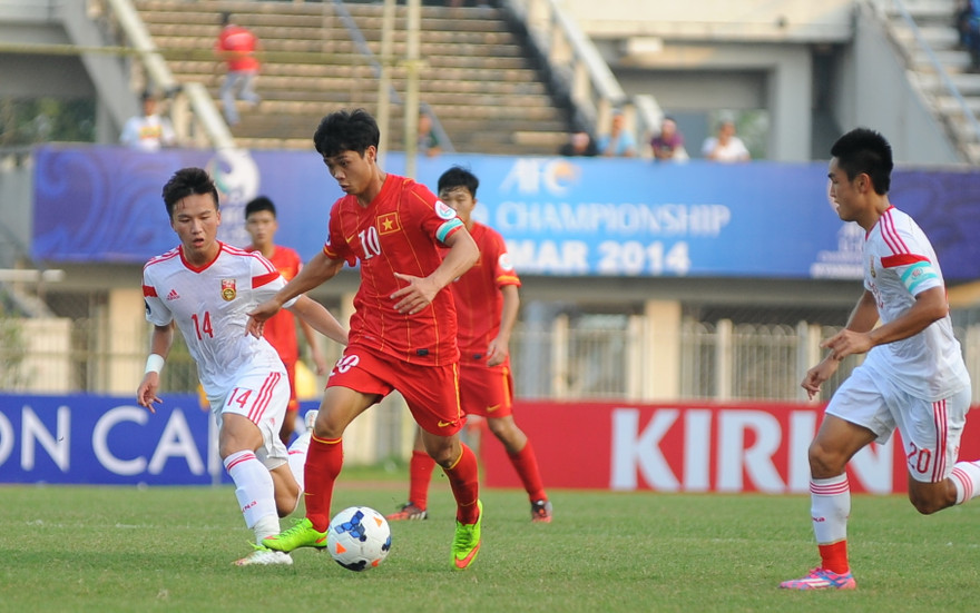Tiền đạo U19 HA.GL Nguyễn Công Phương