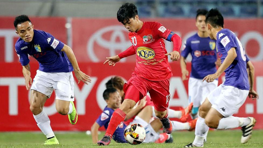 Công Phượng và các cầu thủ HAGL sẽ có HLV mới người Hàn Quốc.