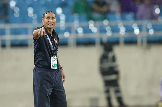 HLV Mai Đức Chung bất ngờ với chiến thắng đậm 5-0 của Việt Nam trước Campuchia.