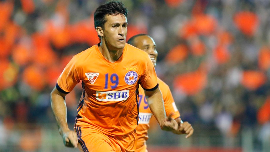 Tiền đạo Đỗ Merlo thoát án phạt tăng nặng từ Ban Kỷ luật VFF dù có hành vi đánh nguội phản cảm ở trận đấu với Quảng Nam.