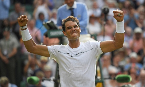 Nadal dễ dàng vào vòng 4