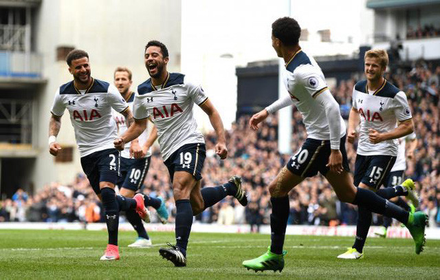 Thực hư chuyện ông chủ Facebook 'thôn tính' Tottenham