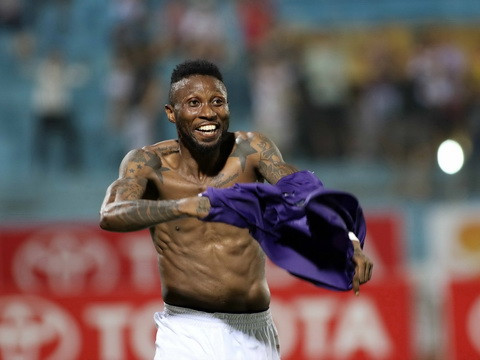 Hoàng Vũ Samson nhiều lần khẳng định khát khao thi đấu cho đội tuyển Việt Nam.