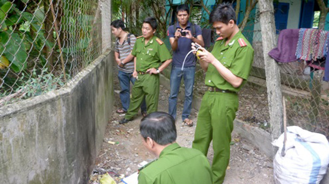 Vung rựa chém chết người rồi bỏ trốn