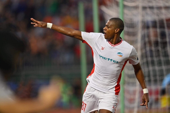 Bruno sẽ khoác áo CLB Hà Nội ở LS V-Leage 2021.