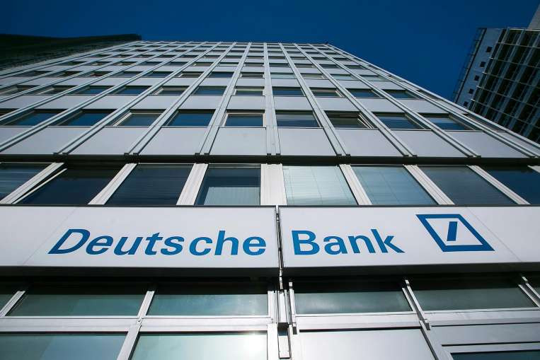 Ngân hàng chuyển khoản nhầm 6 tỷ USD cho khách hàng