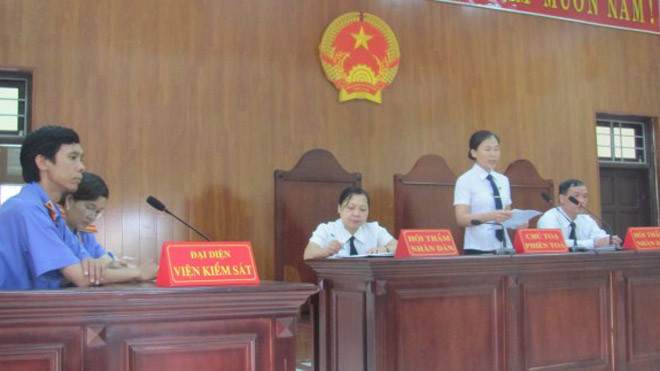 HĐXX tuyên bản án. Ảnh: Duy Chiến