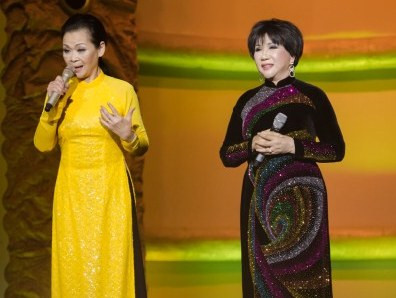 Nghe Khánh Ly- Lệ Thu song ca ở tuổi 70