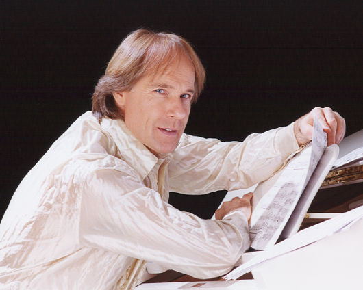 Richard Clayderman: 'Tôi muốn nghe nhạc Việt để cảm nhận'
