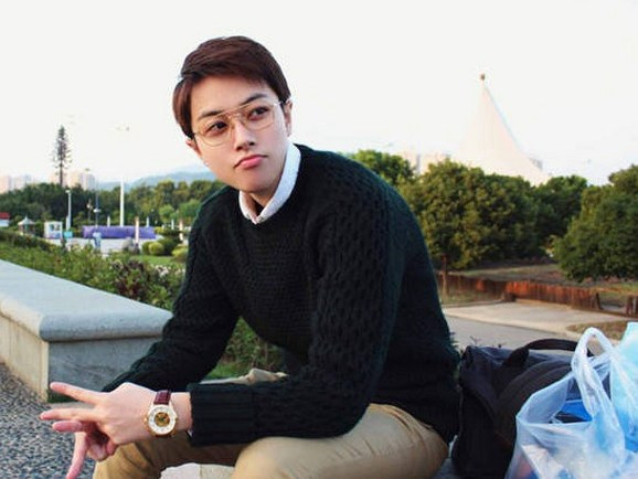 Cô gái có ngoại hình đẹp hơn hotboy