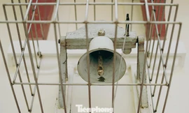 Ngôi trường cổ có chuông trăm tuổi chỉ vang lên khi khẩn cấp ở TPHCM 