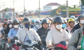 Vì sao TPHCM ngày càng ùn tắc