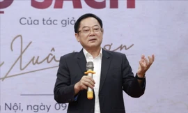 Nhà báo Lê Xuân Sơn và 'cú ăn ba' bất ngờ