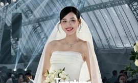Đỗ Thị Hà rạng ngời giữa không gian rạp cưới 3.000 m2