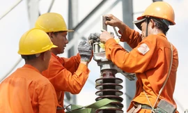 Ai gánh món nợ gần 45 nghìn tỷ của EVN?