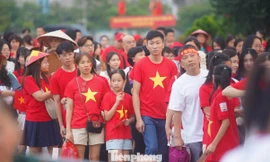 30.000 người đổ về sân Mỹ Đình 