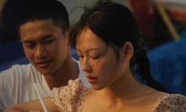 Bộ phim Việt 'Đàn cá gỗ' đánh bại siêu anh hùng nhưng phim dở và lố