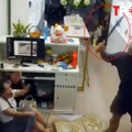 HÌNH SỰ: Làm rõ clip chủ cửa hàng bị 2 tên côn đồ xông vào chém dã man