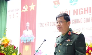 Người lính khoác áo blouse rèn đức, luyện tài, dám đương đầu thử thách