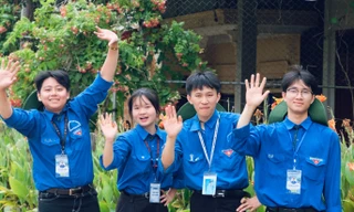 Cùng nhau ‘gánh điện băng đồi’ 