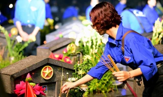 Nhắn tin 'Tri ân liệt sĩ - Gọi tên những vì sao đất nước'