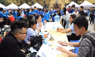 Giúp sinh viên tìm việc làm 'thời AI' 