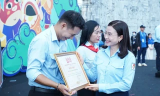 Trao giải thưởng các cuộc thi, sân chơi yêu nước của thiếu nhi 