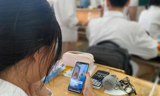 Bài 1: Đằng sau lượt 'bão like'