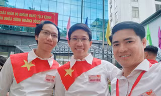 Điều đặc biệt của gương mặt trẻ Việt Nam tiêu biểu tham gia khối Trí thức Việt Nam diễu hành A80