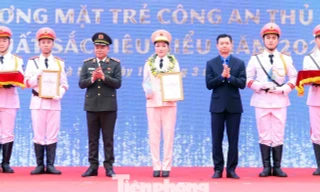 Tuyên dương 10 Gương mặt trẻ Công an Thủ đô xuất sắc tiêu biểu 