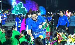 Trung thu gửi trọn yêu thương cho thiếu nhi tại 248 xã khu vực biên giới