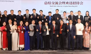 'Hành trình đỏ' thắt chặt tình đoàn kết, gắn bó 'vừa là đồng chí, vừa là anh em'
