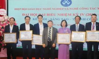 GS Bùi Văn Ga giữ chức Chủ tịch Hiệp hội Giáo dục nghề nghiệp và Nghề công tác xã hội Việt Nam