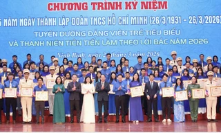 Tuyên dương 95 đảng viên trẻ tiêu biểu và thanh niên tiên tiến làm theo lời Bác tỉnh Ninh Bình