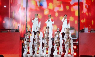 Giới trẻ hòa ca 'Tự hào Việt Nam'