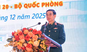 Bộ trưởng Bộ Quốc phòng dự khởi công xây trung tâm y tế tại Cao Bằng