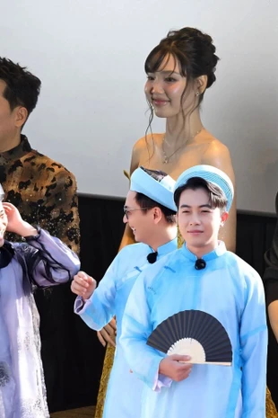 Trường Giang hé lộ lý do mời dàn 2 Ngày 1 Đêm đóng phim Tết